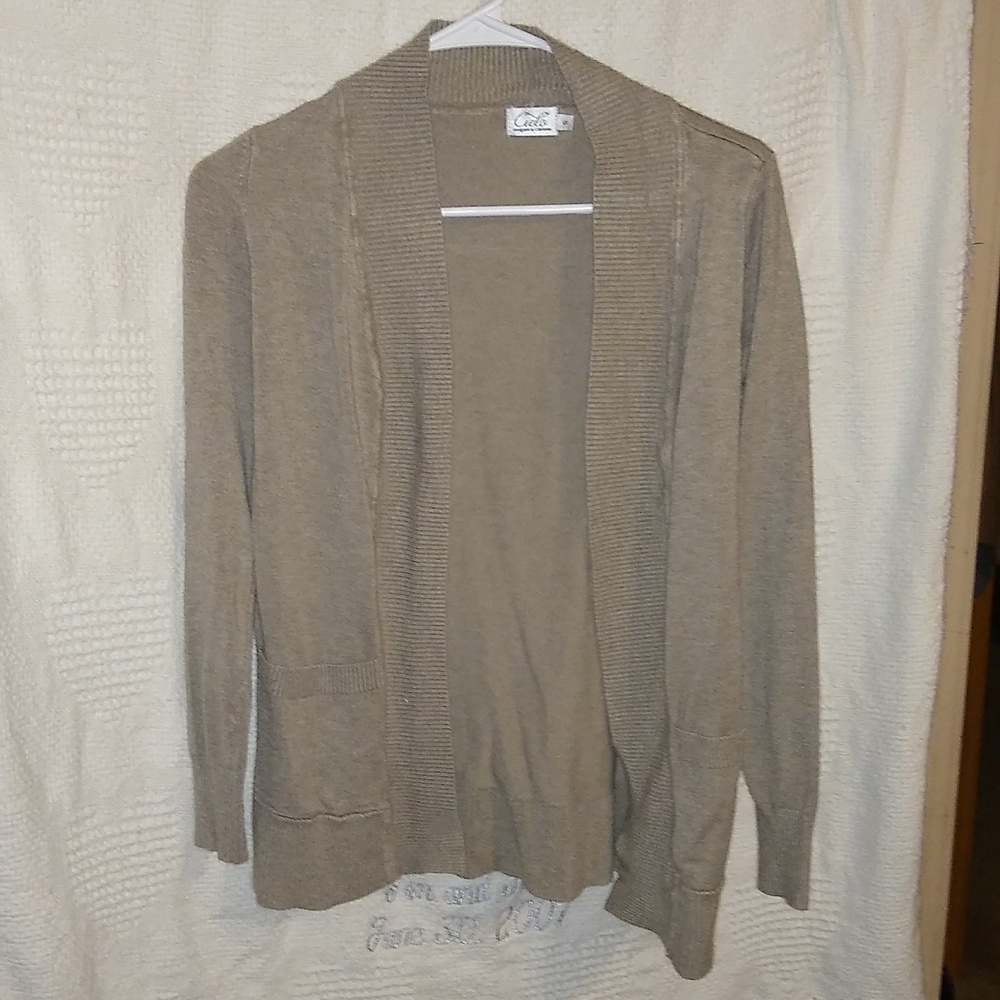 Women's cardigan